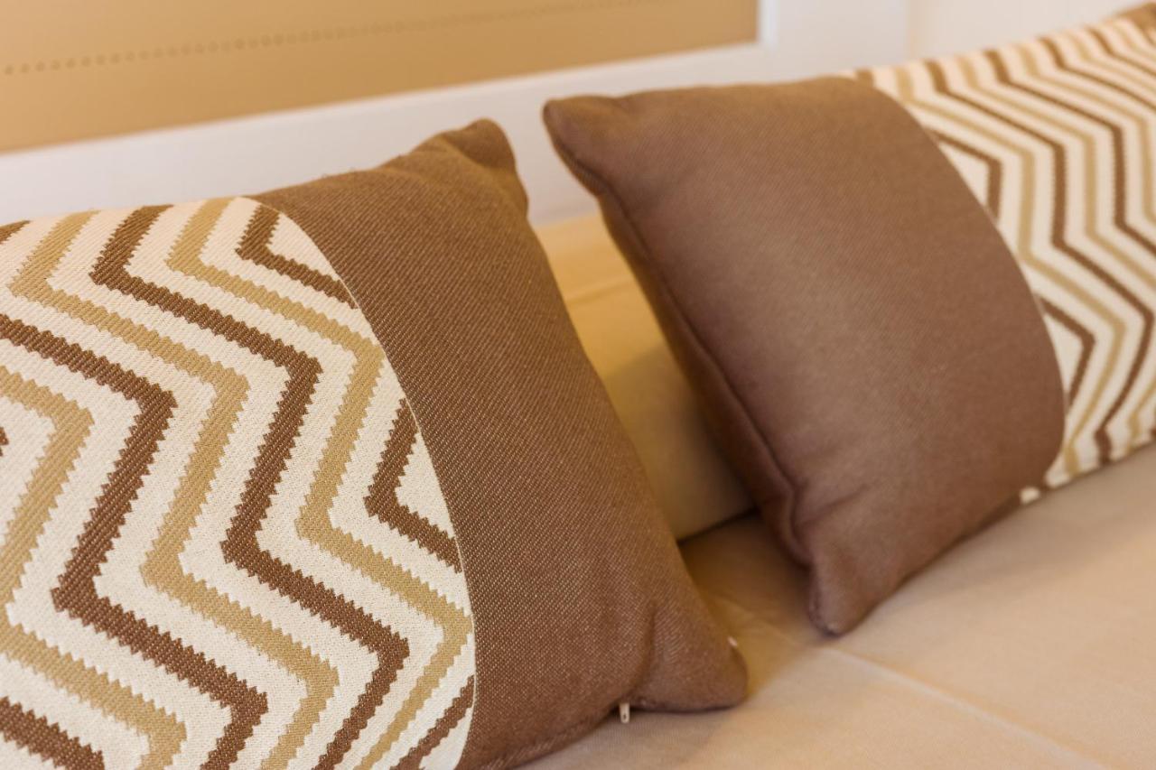 La Vinia Bed&Wine Experience - Adults Only Villa Sassari Exterior photo