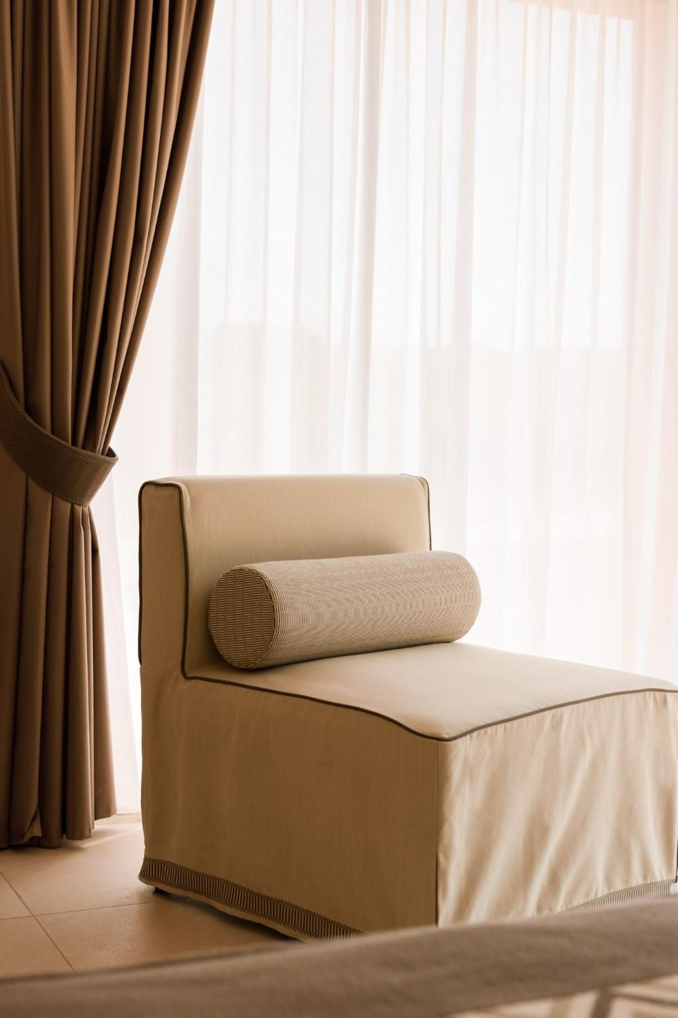 La Vinia Bed&Wine Experience - Adults Only Villa Sassari Room photo
